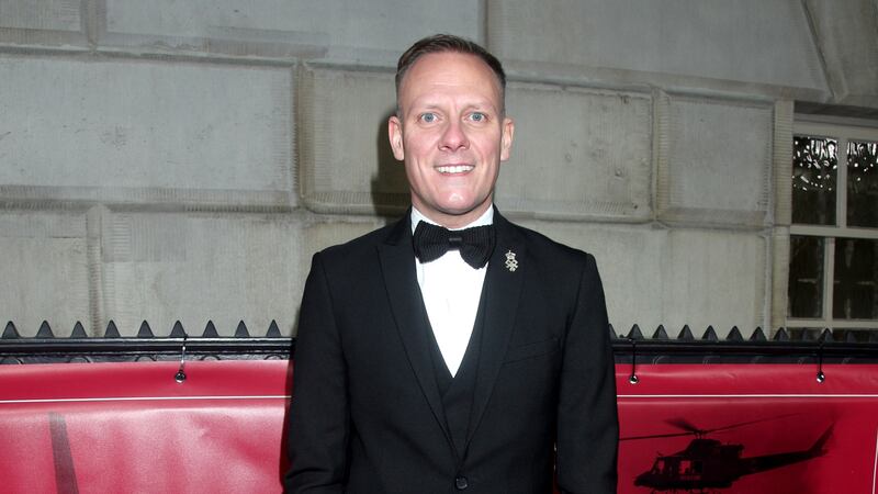 Antony Cotton, who plays Sean Tully, told the group to ‘shut up’ as he waved the flag above their heads.