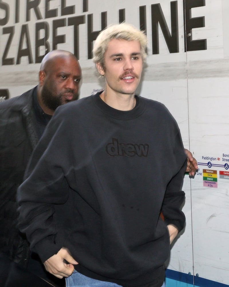 Justin Bieber visits Kanye West