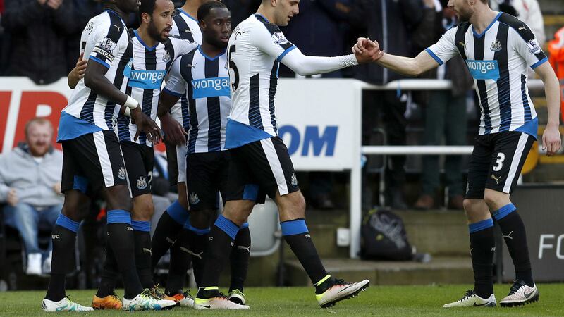 Newcastle United's Andros Townsend celebrates his goal with his team-mates during Saturday's Barclays Premier League match against Swansea at St James' Park<br />Picture by PA