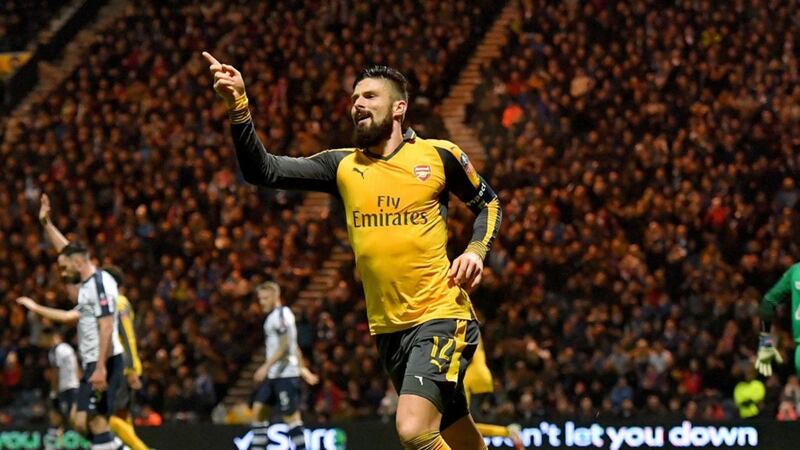 Olivier Giroud saves lucky Arsenal with last-minute winner in FA Cup