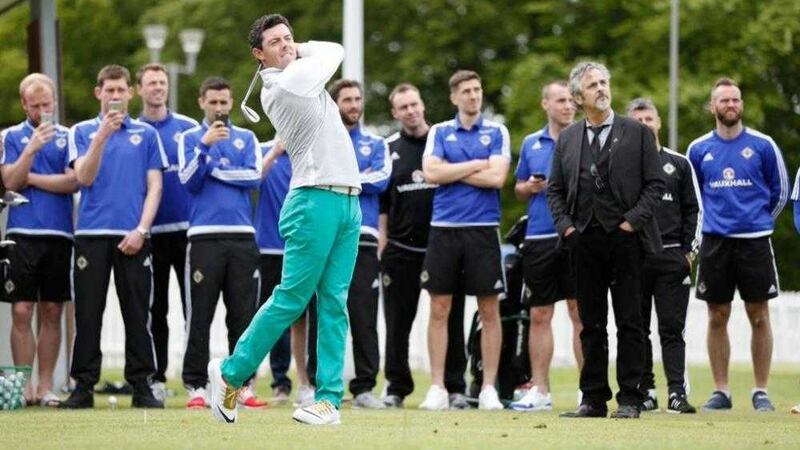 NI football players watched Rory McIlroy&#39;s show off his golfing skills at Carton House. Picture by NI Football Team 
