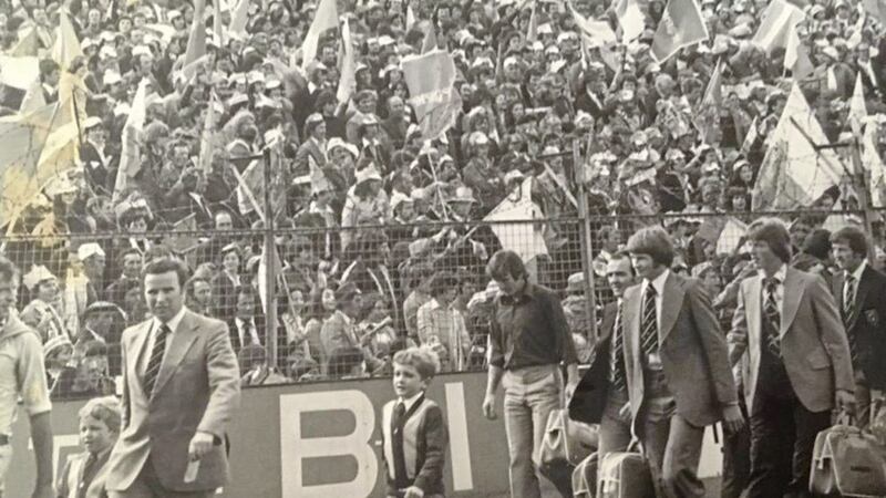 Gerry O&#39;Neill leads the Armagh team to the dressingrooms at Croke Park prior to the 1977 All-Ireland final. Included are Fran McMahon, Colm McKinstry, Paddy Moriarty and Kevin Rafferty and Gerry&#39;s sons Shane (left) and Niall (right) 