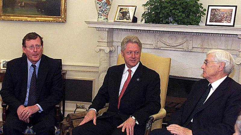 Bill Clinton with David Trimble and Seamus Mallon in 2000 