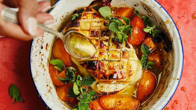 Grilled halloumi with apricot from Greekish