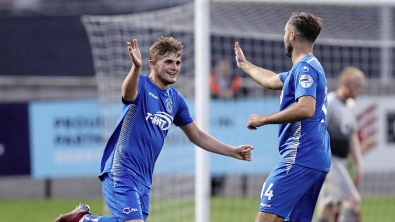 Linfield loanee Ryan Waide (left) celebrates scoring for Dungannon Swifts against Insitute at the Brandywell<br />Photo Desmond Loughery/Pacemaker Press