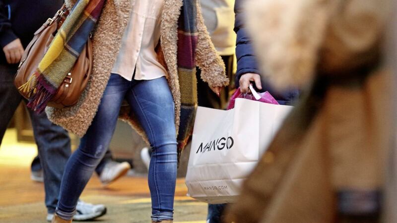 Shoppers deserted Northern Ireland&#39;s high streets, shopping centres and retail parks in August according to a new report 