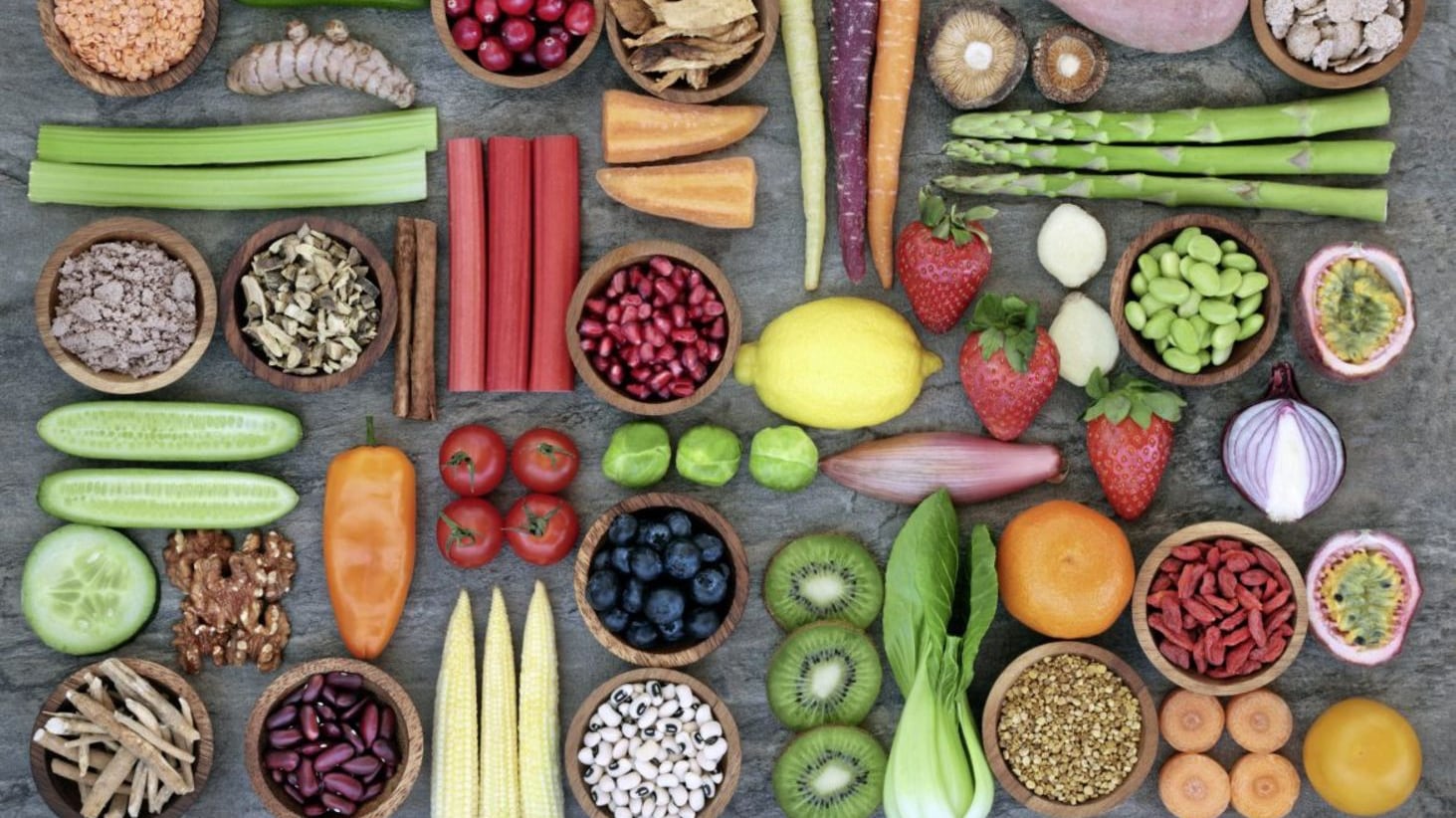 It's important to eat a combination of both soluble and insoluble fibre