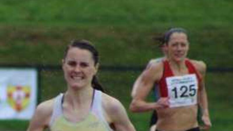 &nbsp;Portaferry&rsquo;s Ciara Mageean made light of the conditions powering through 800m in 2:02.84