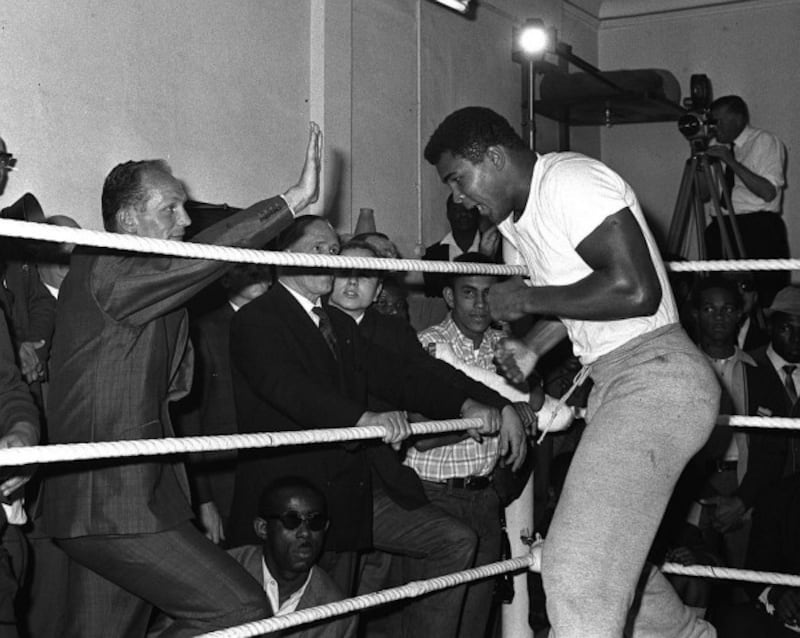 Ali in the ring, London 1966.
