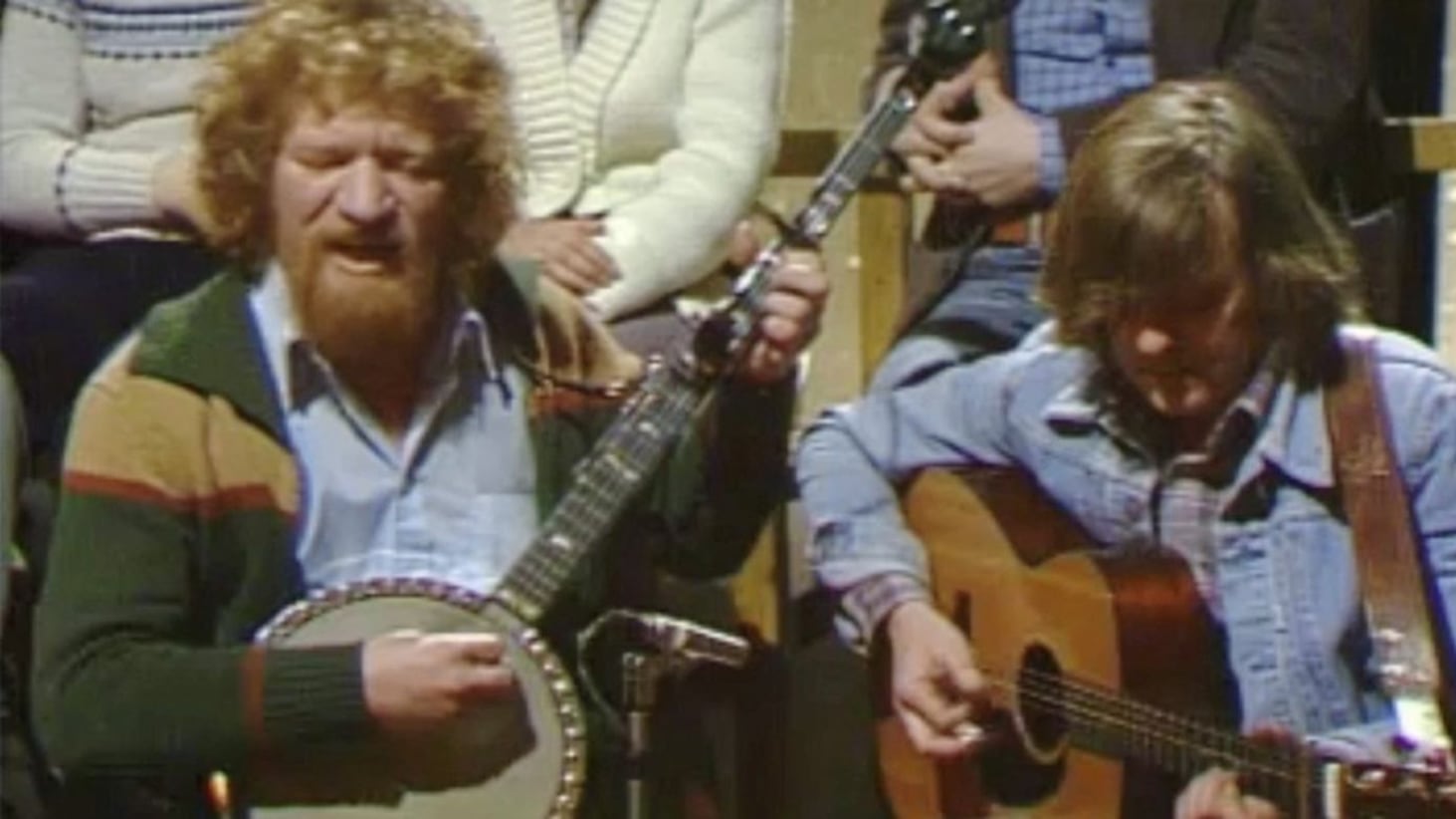 Luke Kelly sings On Raglan Road on RTÉ
