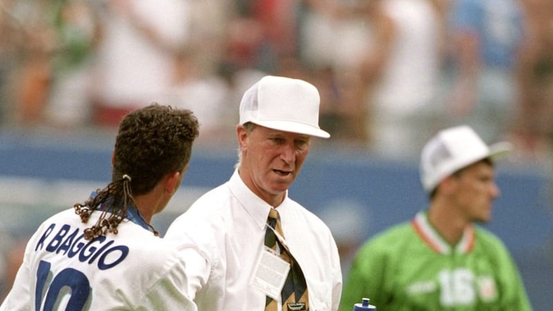 Jack Charlton, pictured with Roberto Baggio, after Republic of Ireland&#39;s famous 1-0 win over the Italians at the 1994 World Cup. Jack passed away on Friday, aged 85. 