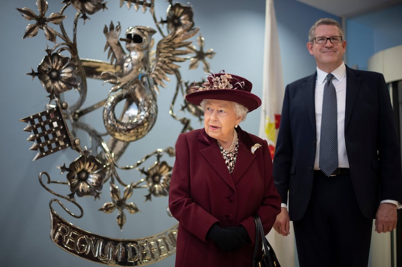 The Queen with then MI5 director general Andrew Parker during a visit to the security services HQ at Thames House in 2020