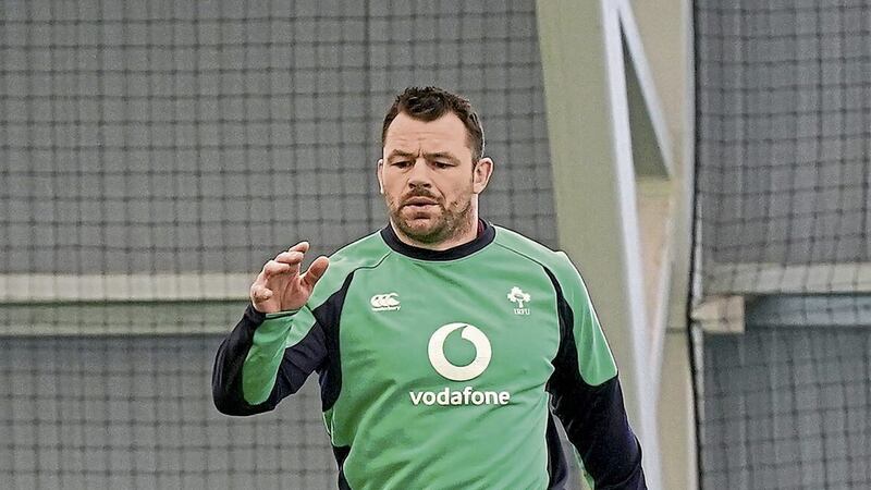 Ireland prop Cian Healy  says he and his fellow forwards are expecting a stiff challenge from the England pack on Saturday 