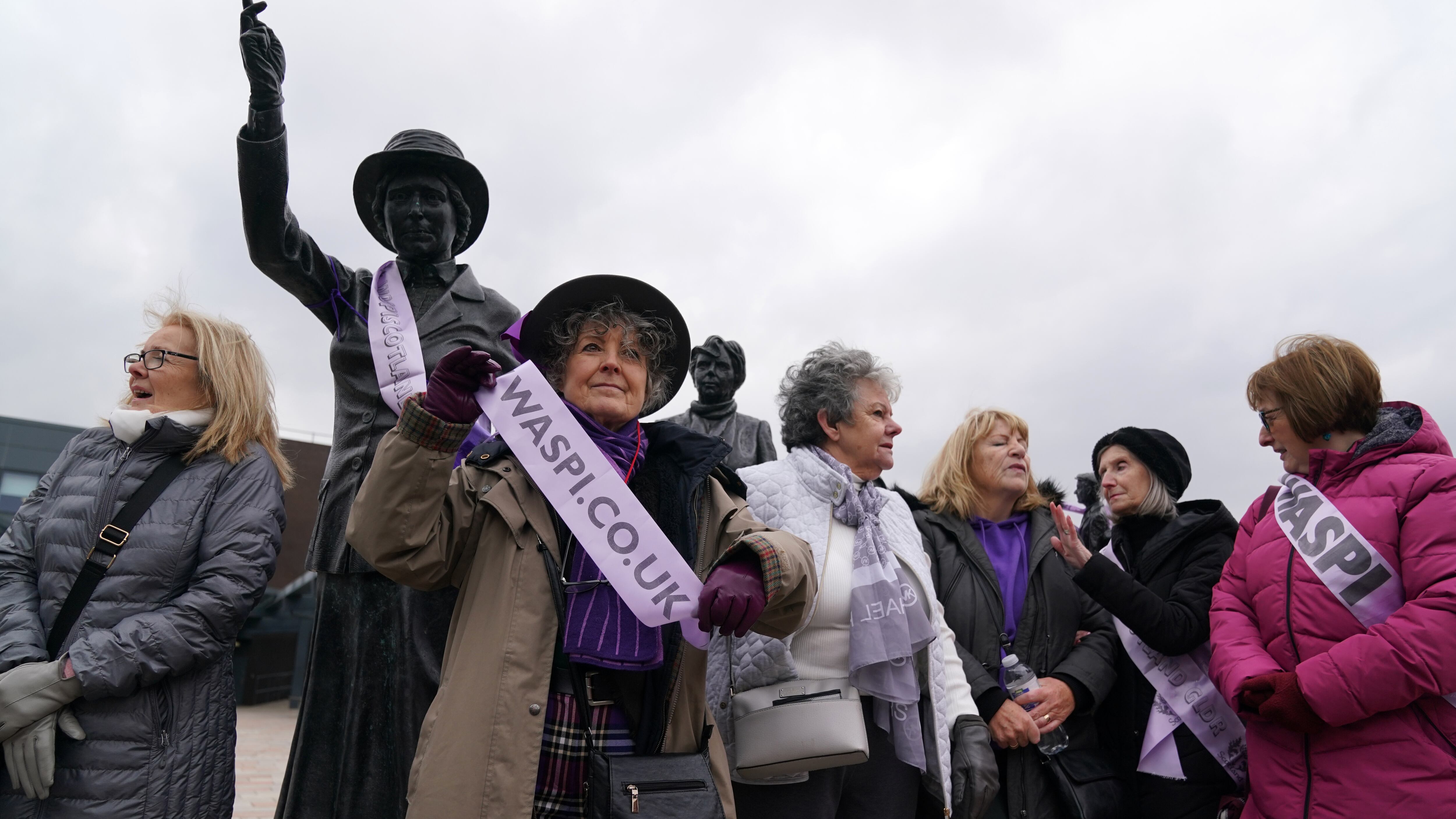 Campaigners for Women Against State Pension Inequality (Waspi) have called for politicians to commit to compensating them in line with recommendations from the Ombudsman.