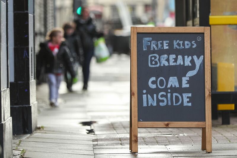 A free breakfast sign outside the Sandon pub in Liverpool