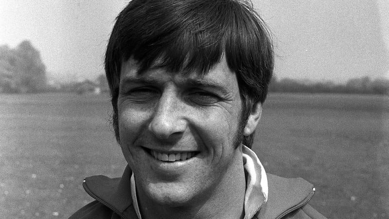 Wales great Barry John has died at the age of 79