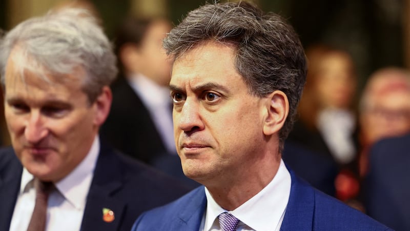 Shadow climate change secretary Ed Miliband said he never considered quitting over the axing of the £28 billion pledge