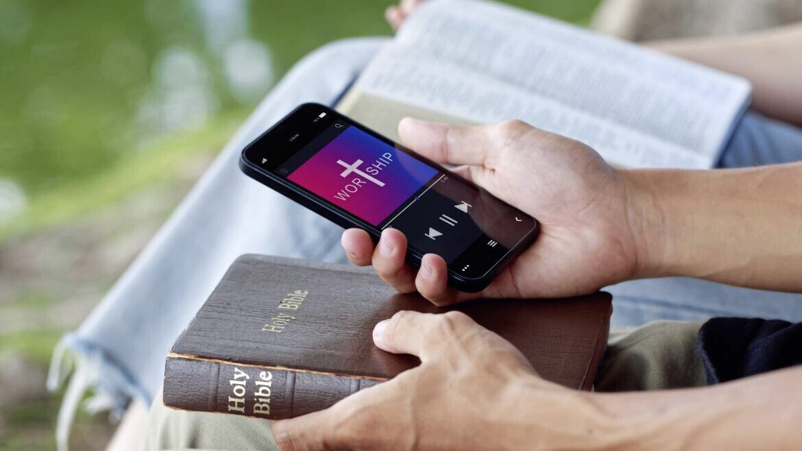 Smartphone apps and social media have opened up new ways of people in different parts of the world to pray together 