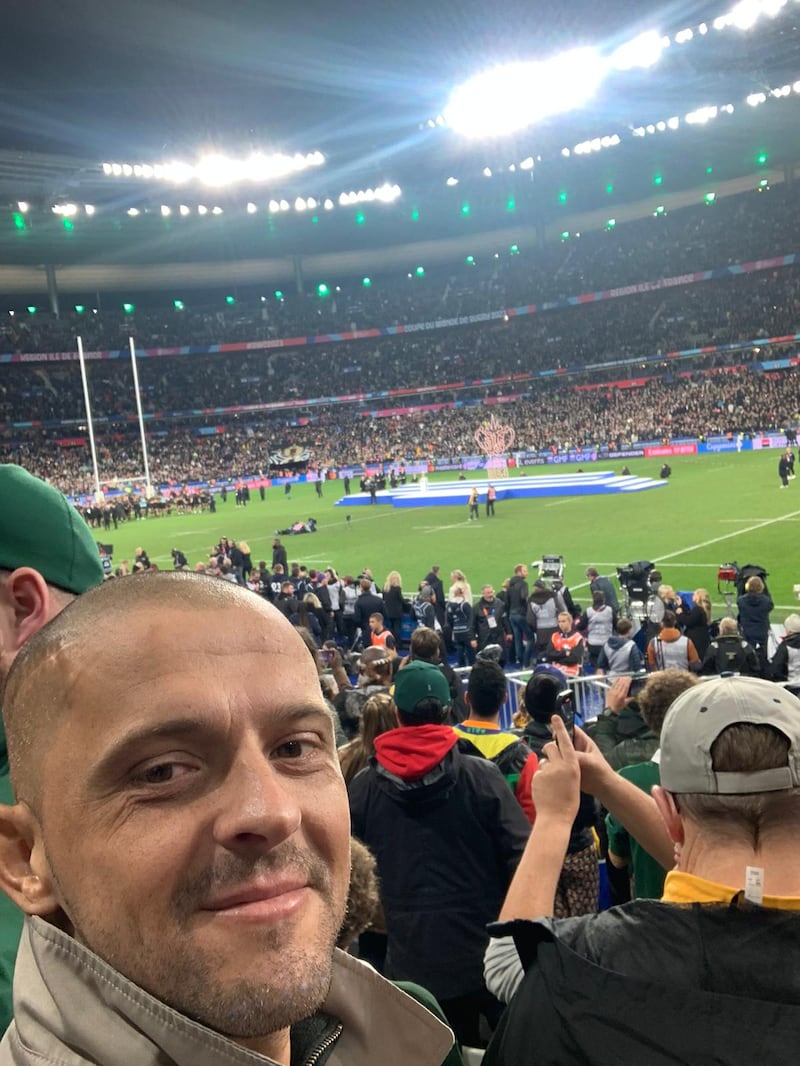 Man takes selfie at Rugby World Cup final in France