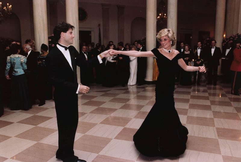 John Travolta dancing with Diana, Princess of Wales at a White House dinner in Washington (Ronald Reagan Library/AP/Alamy)