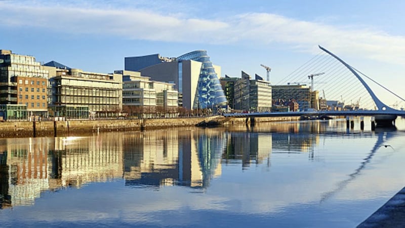 EY&#39;s Economic Eye has forecast growth of 1.1 per cent for Northern Ireland by the end of 2018, in comparison to a 4.9 per cent projection for the Republic. 
