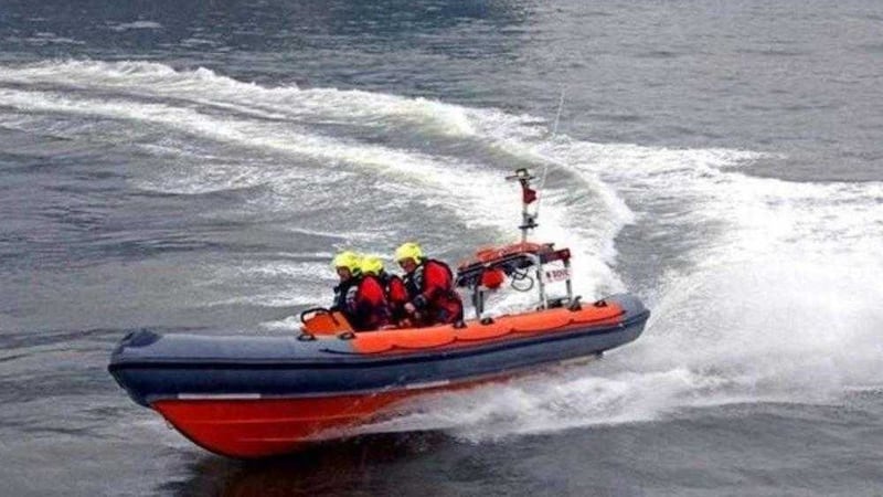 Three fishermen from a boat based in Kilkeel, Co Down, were rescued by the Irish Coast Guard on Sunday off the coast of Co Louth. 