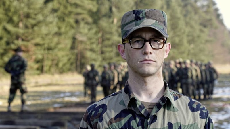 Joseph Gordon Levitt as Edward Snowden in Oliver Stone&#39;s new movie 