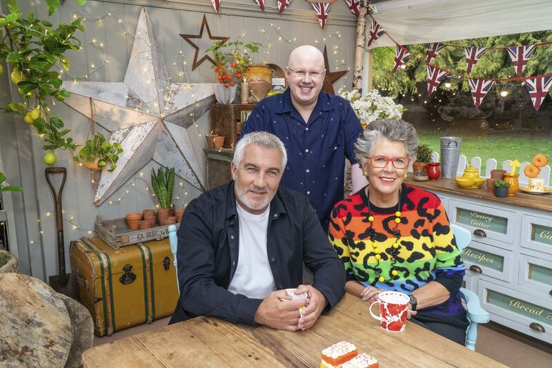 The Great Celebrity Bake Off For Stand Up to Cancer