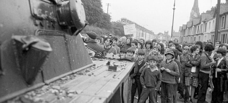 The late Barney McFadden, later to become a Sinn F&eacute;in councillor, addresses a street protest at Laburnam Terrace in Derry in 1972. Picture by G&eacute;rard Harlay 