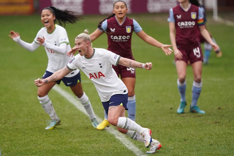 Bethany England (centre) celebrates scoring their side’s first goal of the game during the Barclays Women’s Super League match at the Poundland Bescot Stadium, Walsall. Picture date: Saturday January 14, 2023.