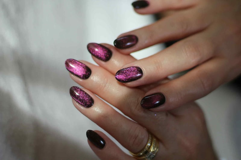 5 subtle and showy options for your festive manicure