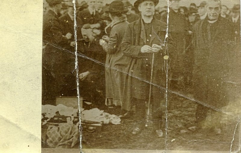 Fr John Hayes leading a vigil outside Wormwood Scrubs in London in 1920. His brother Mick was on hunger strike in the prison. Picture courtesy of the University of Galway&#39;s Muintir na T&iacute;re collection 