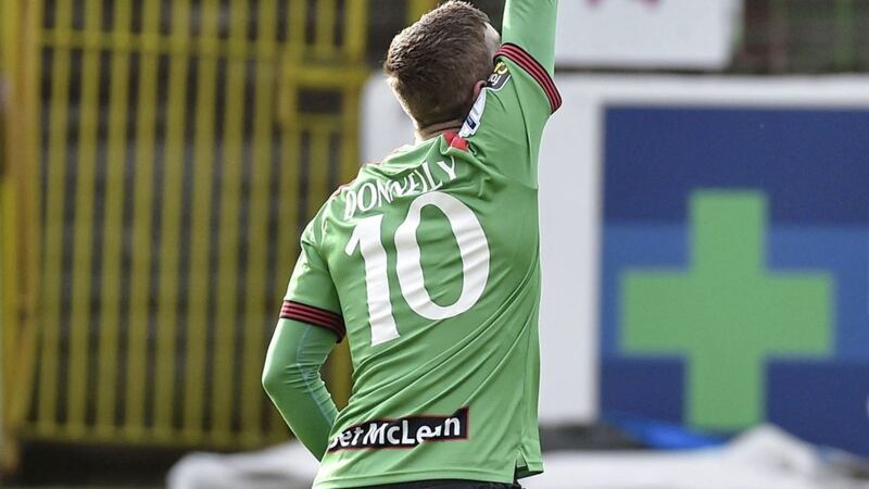 Glentoran&rsquo;s Ruaidhr&iacute; Donnelly celebrates his winner against Cliftonville at the Oval on Saturday Picture by Colm Lenaghan/Pacemaker 
