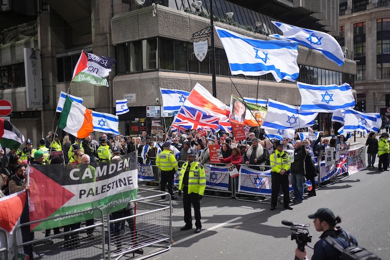A static pro-Israel demonstration will take place at the same time in Pall Mall