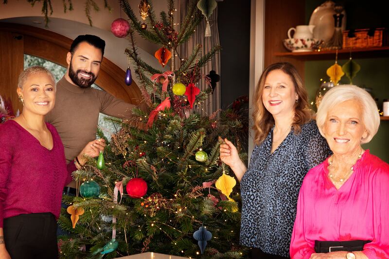 Mary Berry shares ultimate Christmas feast with celebrity friends for TV special