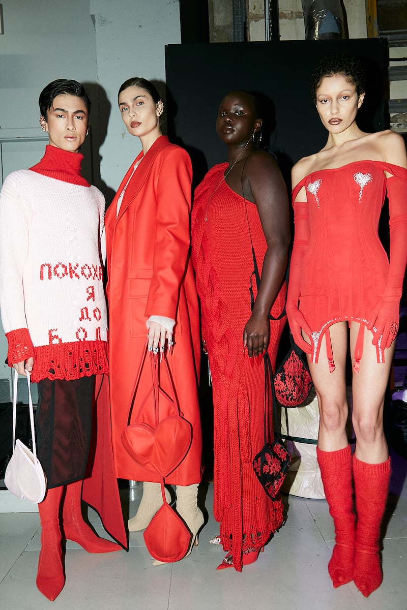 Models wearing red trend, Frolov
