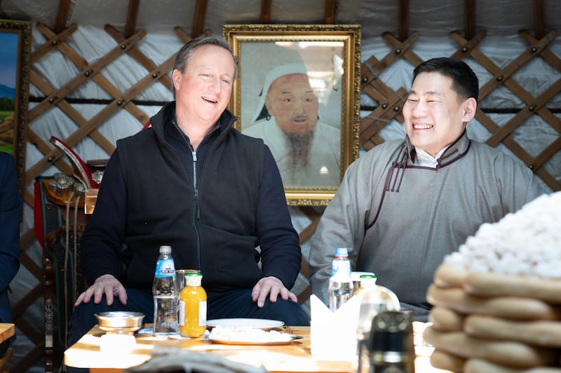 Lord Cameron has tea with Mongolian Prime Minister Oyun-Erdene Luvsannamsrain