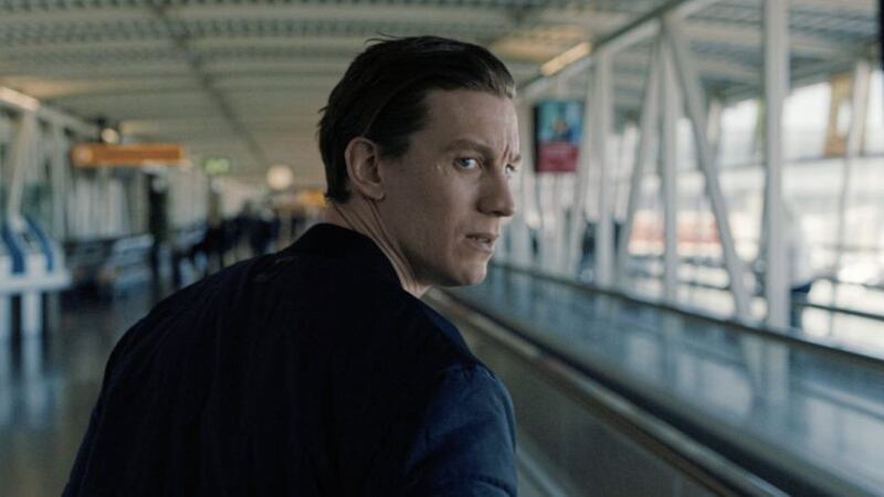 Mike Beckingham as Robert Atkinson in The Host 