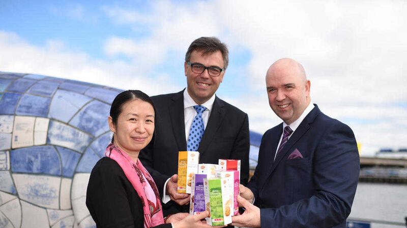 Alastair Hamilton, Invest NI, joined Su Xiaomin, China Merchants Food and Brendan Lappin, Irwin&#39;s to celebrate the deal 