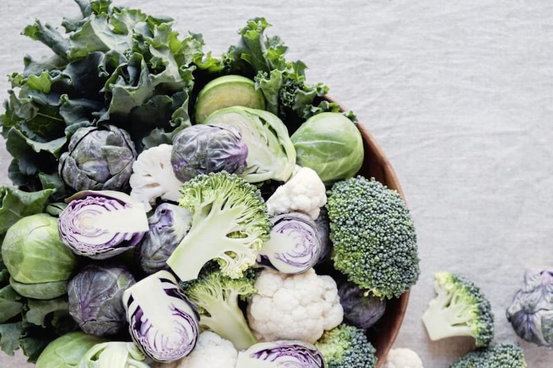 An antioxidant-rich diet helps reduce wrinkles and boost collagen. 