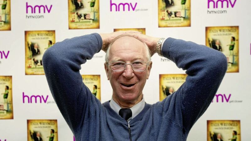 Former Republic of Ireland Football manager Jack Charlton signing copies of his DVD &#39;Italia 90 Revisited&#39; in 2008. Picture by Julien Behal/ PA Wirer  