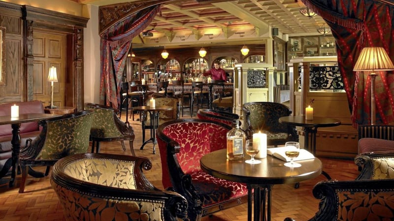 The Library Bar in the Bridge House Hotel, Tullamore 