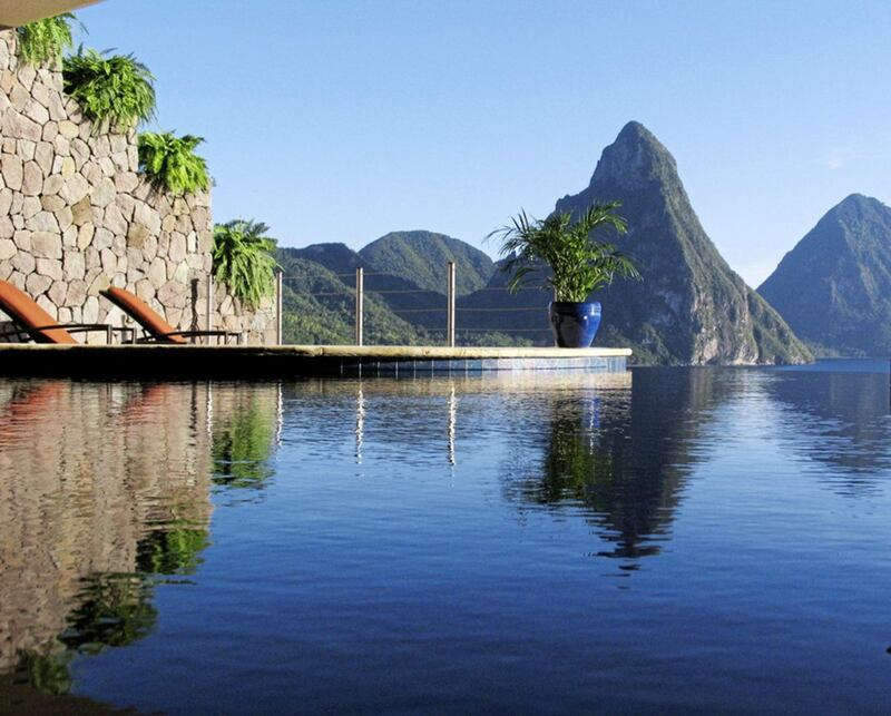 Each of Jade Mountain&#39;s sanctuaries has its own private infinity pool 