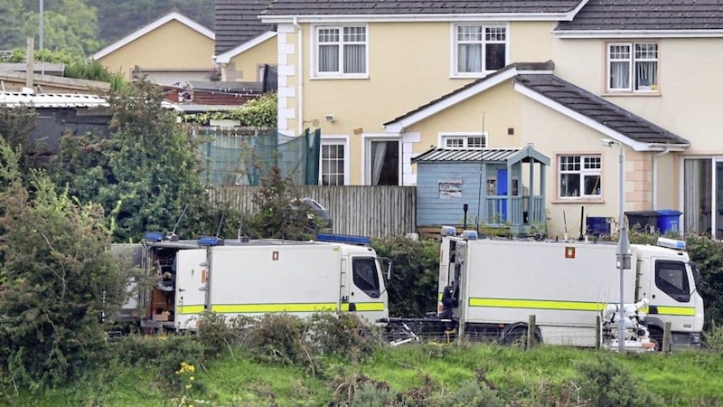 A British army bomb team working in Lettershandoney on the outskirts of Derry. Picture by Margaret McLaughlin 