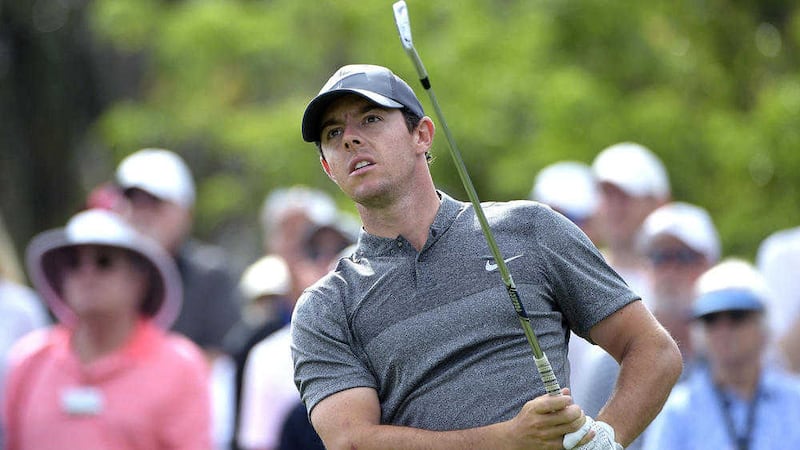 Rory McIlroy is to host an evening with former Manchester United manager Sir Alex Ferguson in May 