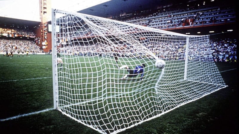 David O&#39;Leary shoots to score the winning penalty during the World Cup 1990 Round of 16 match between Republic of Ireland and Romania at Stadio Luigi Ferraris in Genoa. Photo by Ray McManus/Sportsfile 