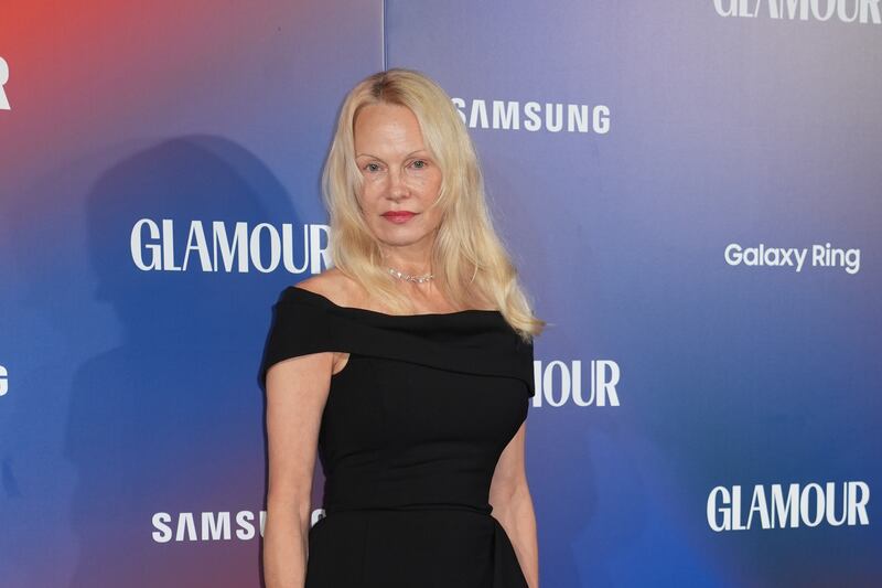 Pamela Anderson leads black trend at Glamour’s Women Of The Year Awards