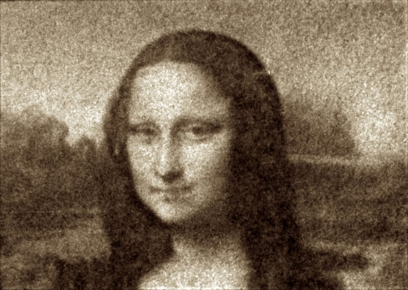 Mona Lisa made using bacteria.