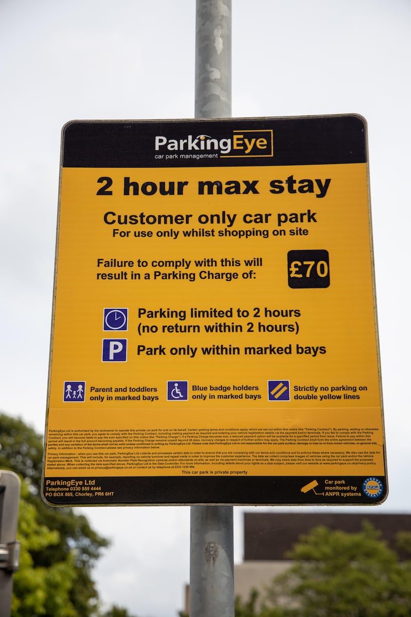 ParkingEye parking sign