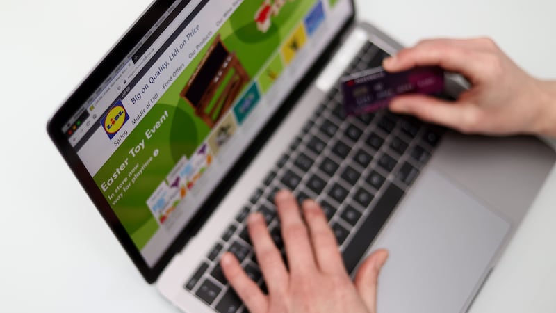 National Trading Standards said consumer trust in online reviews was fuelling a surge in criminals using them to sell poor quality goods and services.